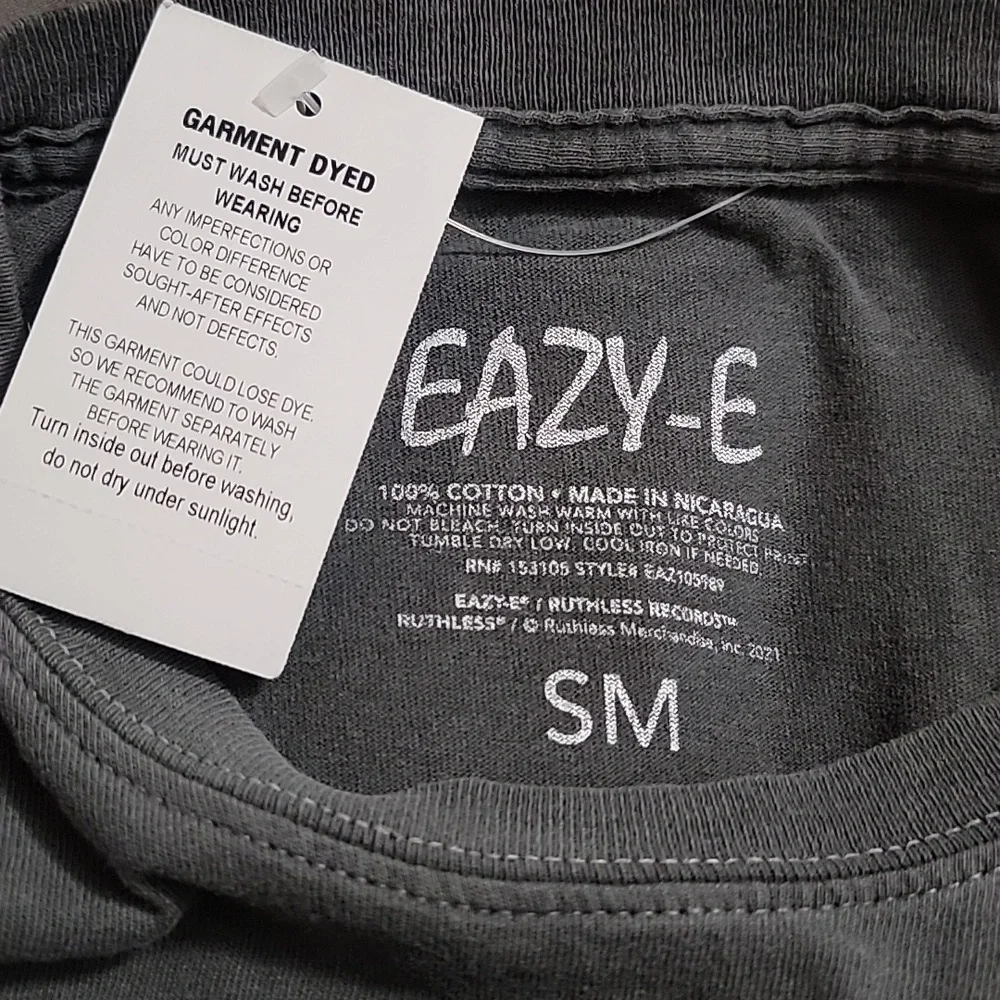 EAZY-E T-SHIRT SIZE SM NWT - Picture 6 of 6